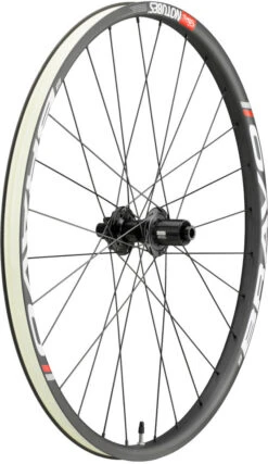 Notubes ZTR Bravo Team Disc 6-Loch 27,5" Carbon Laufradsatz -Shimano Verkäufe 169651