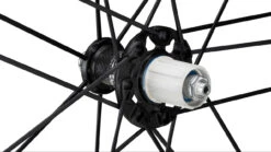 Campagnolo® Shamal Ultra C17 2-Way Fit Laufradsatz 11 Campagnolo® Shamal Ultra C17 2-Way Fit Laufradsatz -Shimano Verkäufe 345275