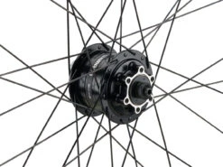 Urban Alivio Disc 6-Loch DT Swiss 466d 28" Laufradsatz -Shimano Verkäufe 399640