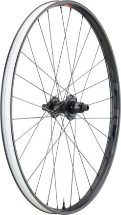 ZIPP 101 XPLR Carbon Tubeless Disc Center Lock 27,5" Laufradsatz 11 ZIPP 101 XPLR Carbon Tubeless Disc Center Lock 27,5" Laufradsatz -Shimano Verkäufe 417044