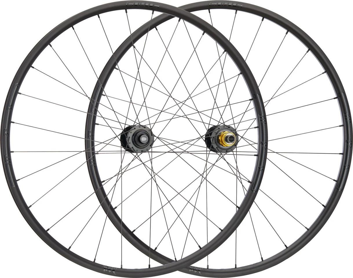 Tune Crosser Carbon Endurance Disc Center Lock 28" Laufradsatz 1 Tune Crosser Carbon Endurance Disc Center Lock 28" Laufradsatz