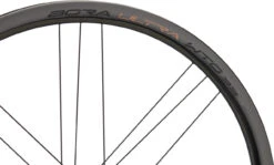 Campagnolo® Bora Ultra WTO 33 Carbon Disc Center Lock 28" Laufradsatz -Shimano Verkäufe 435855
