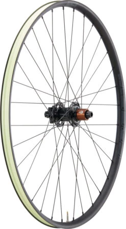 Notubes Crest MK4 Disc 6-Loch Boost 29" Laufradsatz -Shimano Verkäufe 453294