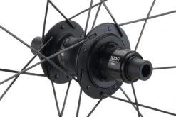 ZIPP 808 Firecrest® Carbon Tubeless Disc Center Lock Laufradsatz Mod. 2023 -Shimano Verkäufe 458724