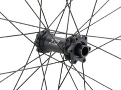 Dt-swiss E 1900 SPLINE 30 Boost Disc 6-Loch 29" Laufradsatz -Shimano Verkäufe 490303